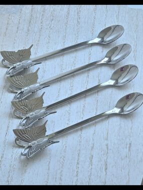 Butterfly Handled Dessert Spoons - Set of 4, Silver